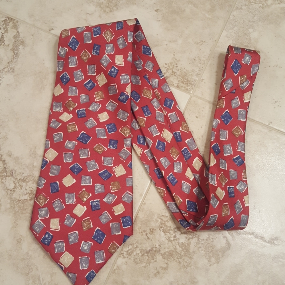 Claiborne 100% Silk Necktie